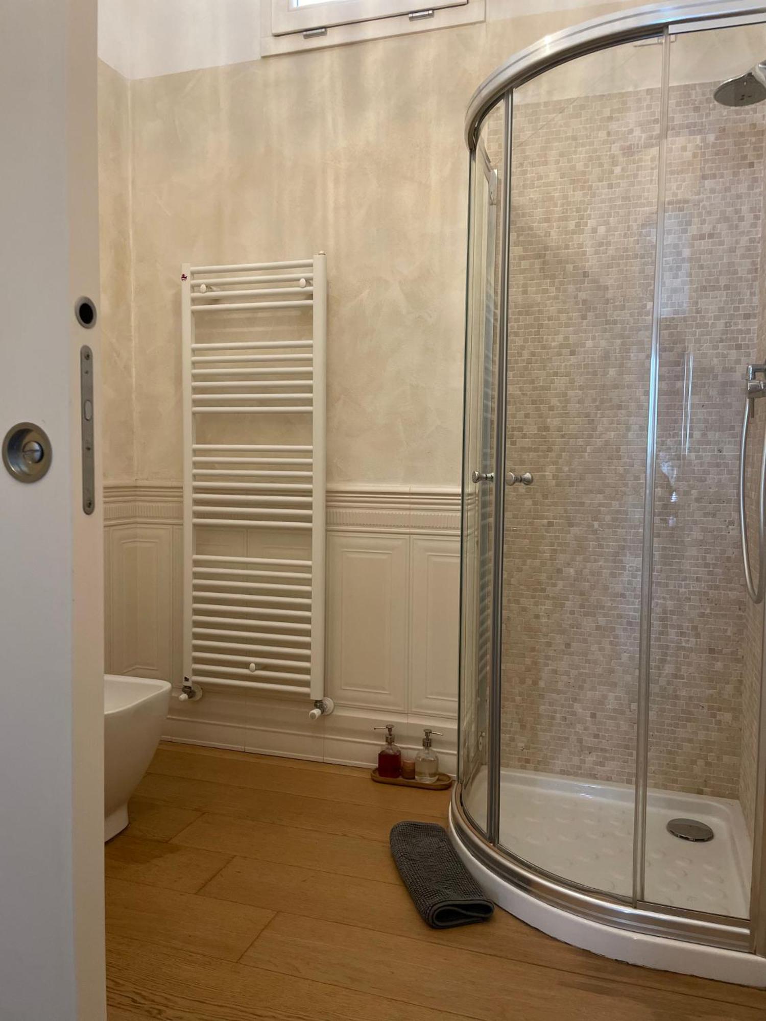 Abitare Al 42 Apartment Ravenna Ngoại thất bức ảnh